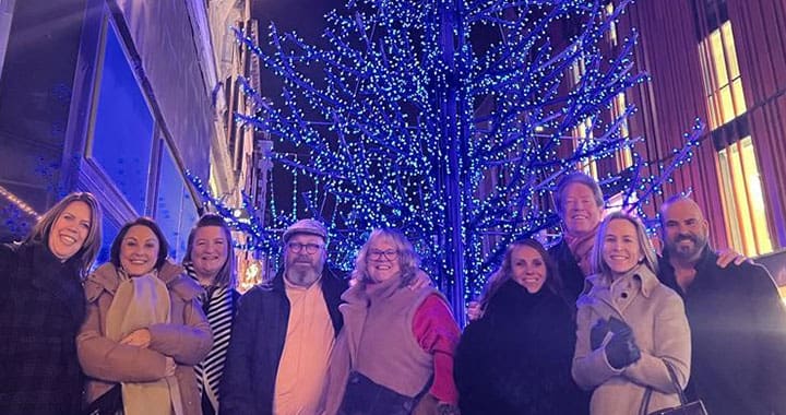 Walking-Tour-of-the-Lights-of-London