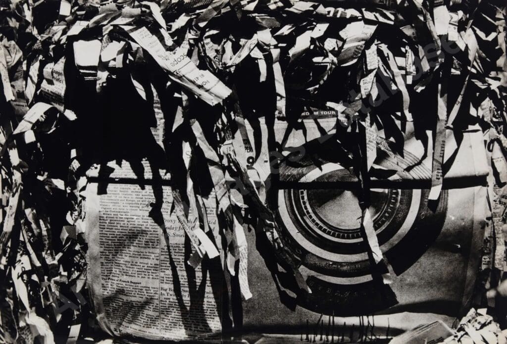 Dennis Hopper - Newspapers and Streamers