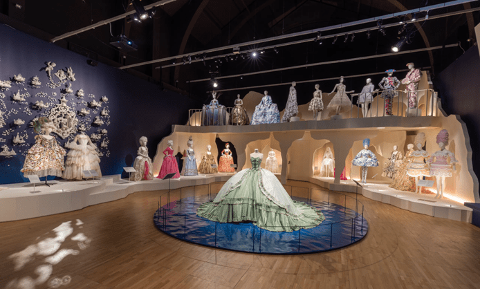 Marie Antoinette Style, V&A Museum.