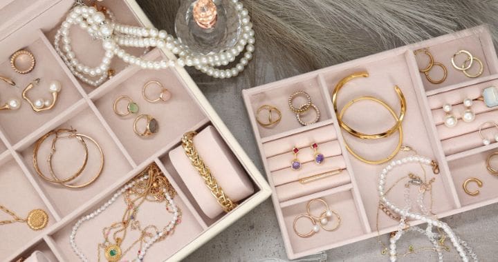 The risks of unspecified jewellery